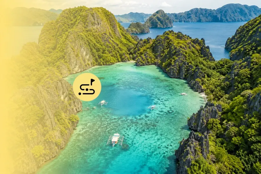 El Nido Tour D Kajaking in Secret Lagoons in Guided Tour in El Nido, Palawan, Philippines