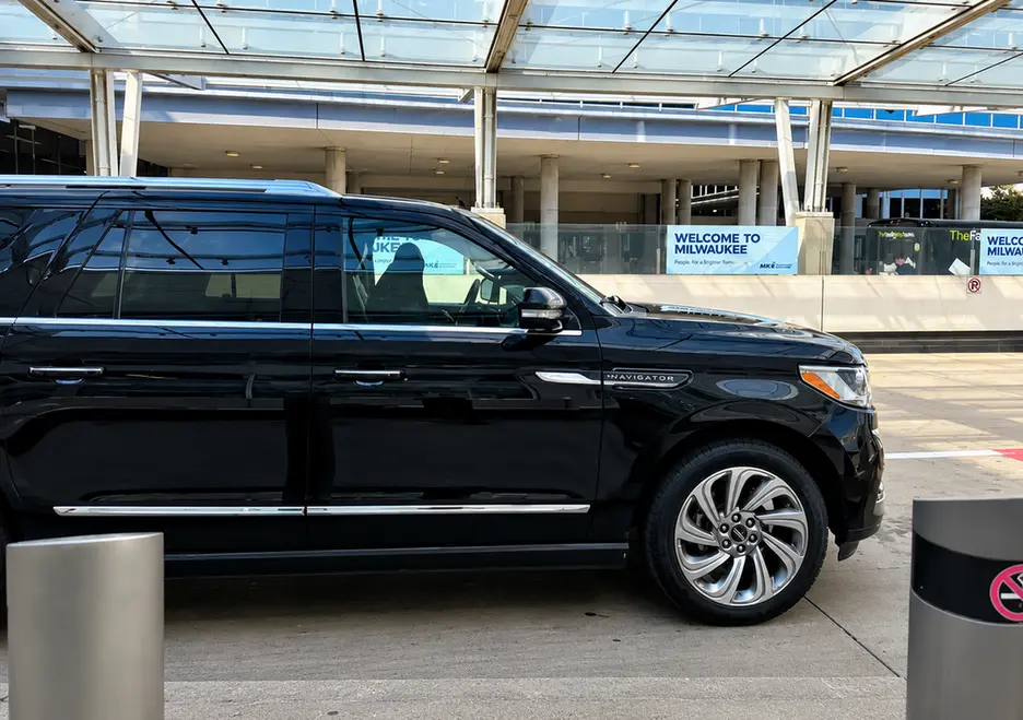 Chicago Airport Black Car Service image 8