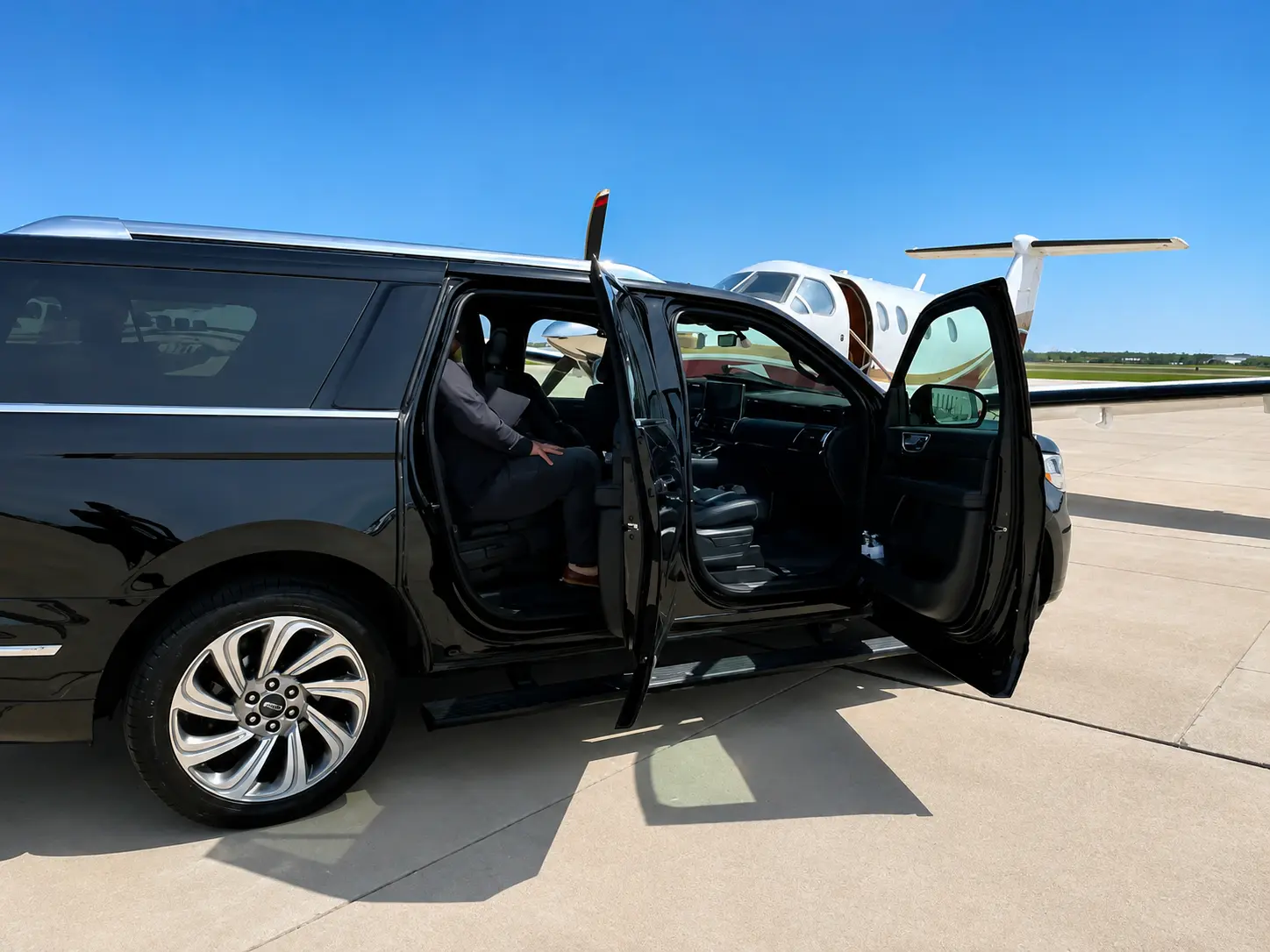 Milwaukee Airport Chauffeur Service image 6